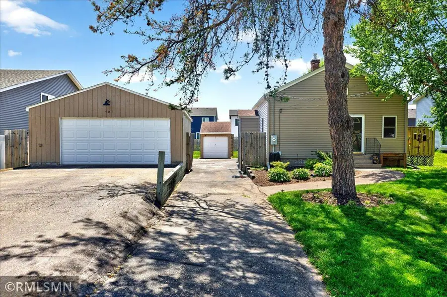 701 69th Avenue N, Brooklyn Center, MN 55430 - #3