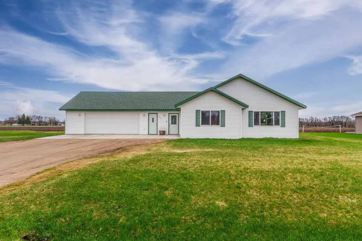 206 Lincoln Avenue E, Ulen, MN 56585 - #1