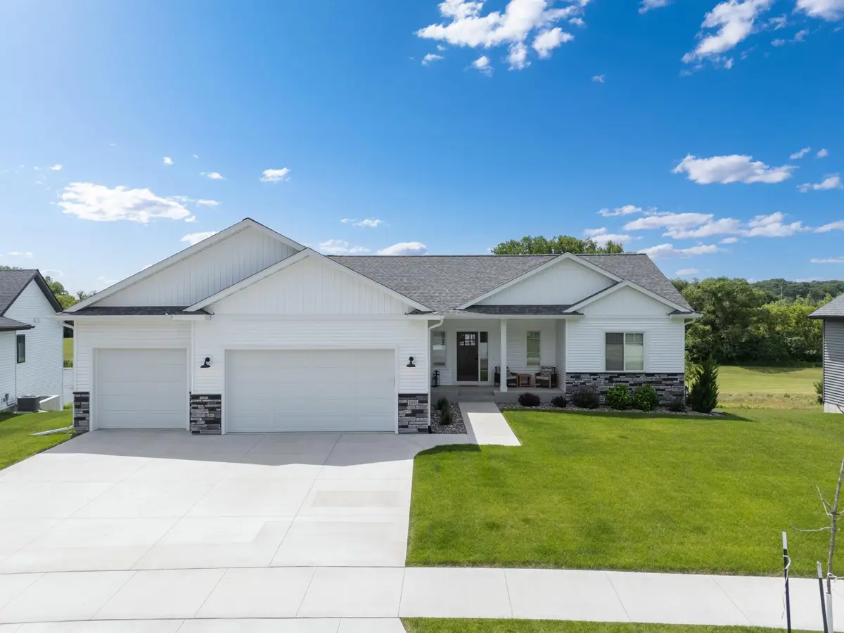 1892 Hadley Hills Drive Ne, Rochester, MN 55906 - #1