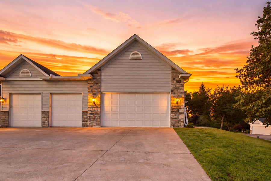 710 Gilfillan Lane, White Bear, MN 55127 - #2