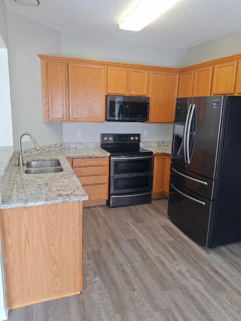2704 Oak Ridge Trail, Woodbury, MN 55125 - #3