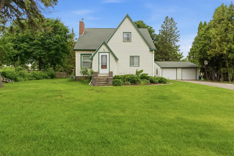 1113 State Street N, Waseca, MN 56093 - #2