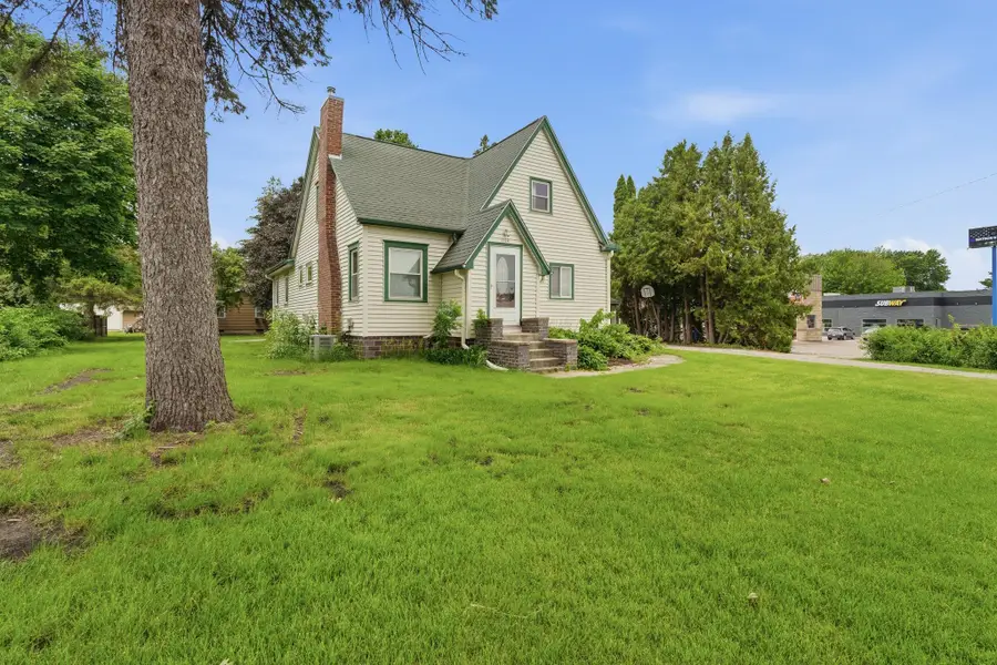 1113 State Street N, Waseca, MN 56093 - #3