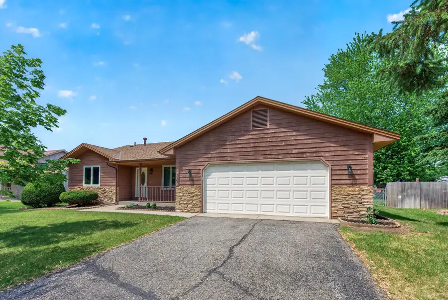 3951 120th Lane Nw, Coon Rapids, MN 55433 - #3