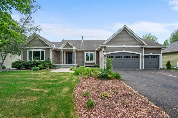 3878 Arlington Drive, Woodbury, MN 55129