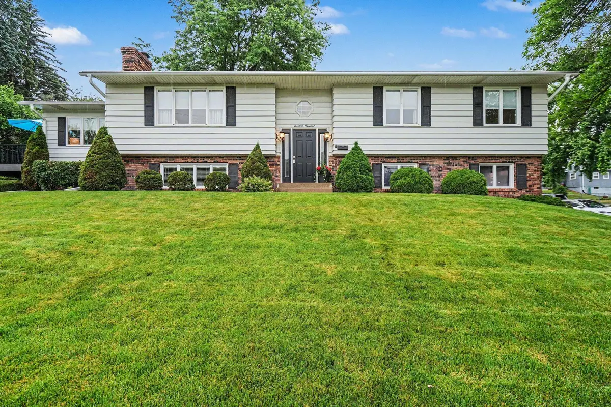 1400 4th Street S, South Saint Paul, MN 55075 - #1