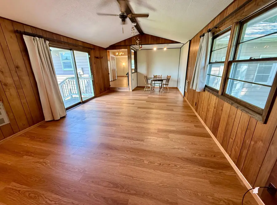 220 S 4th Street, Bird Island, MN 55310 - #3