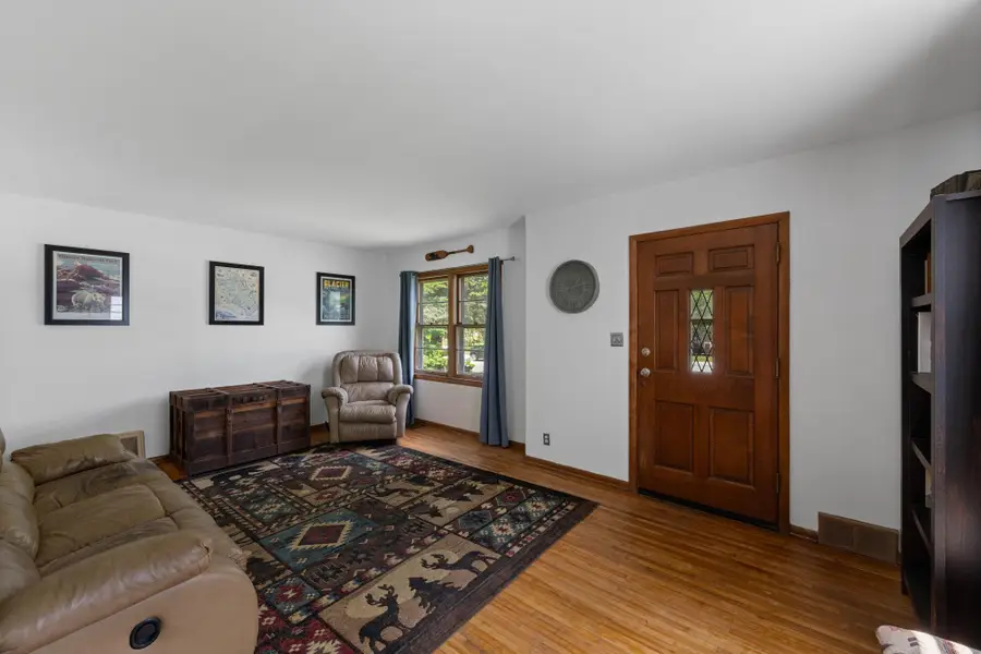3611 Lee Avenue N, Robbinsdale, MN 55422 - #3