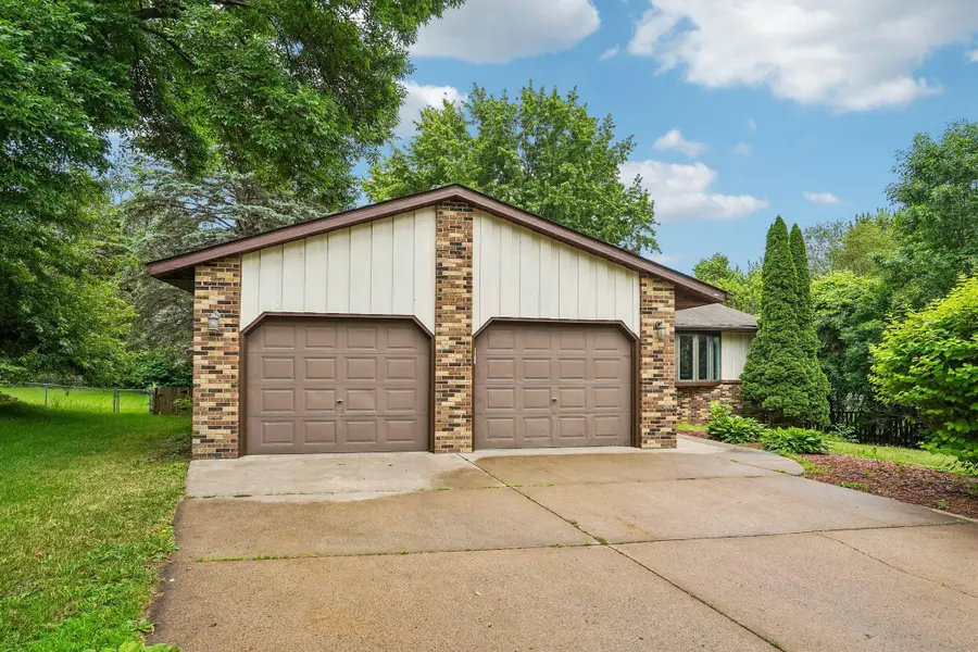7483 Hydram Avenue S, Cottage Grove, MN 55016 - #2