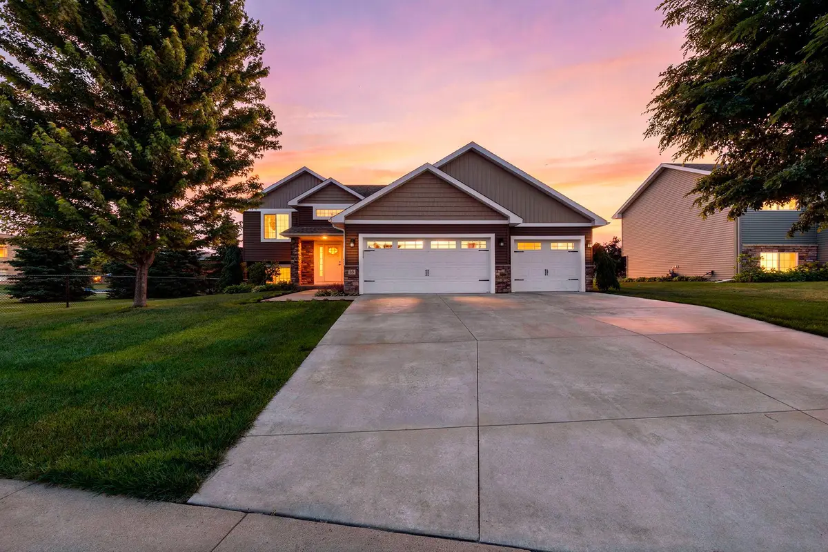 10 8th Avenue Se, Isanti, MN 55040 - #1