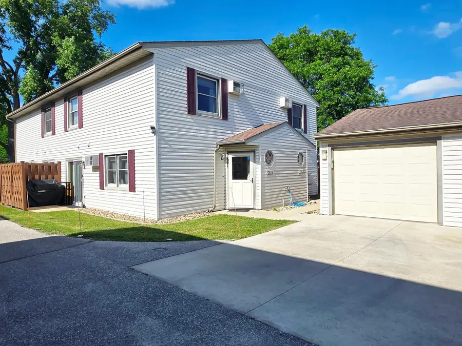 1648 8 1/2 Street Se, Rochester, MN 55904 - #2