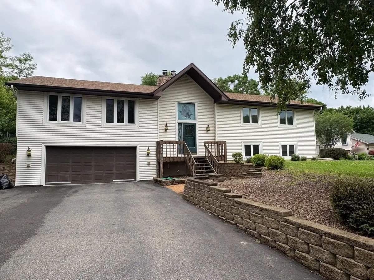 13789 Holyoke Lane, Apple Valley, MN 55124 - #1