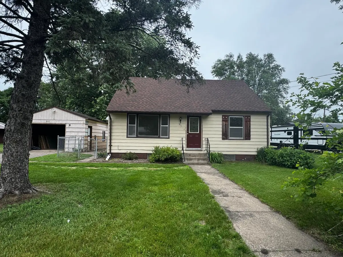 511 7th Avenue Se, Little Falls, MN 56345 - #1