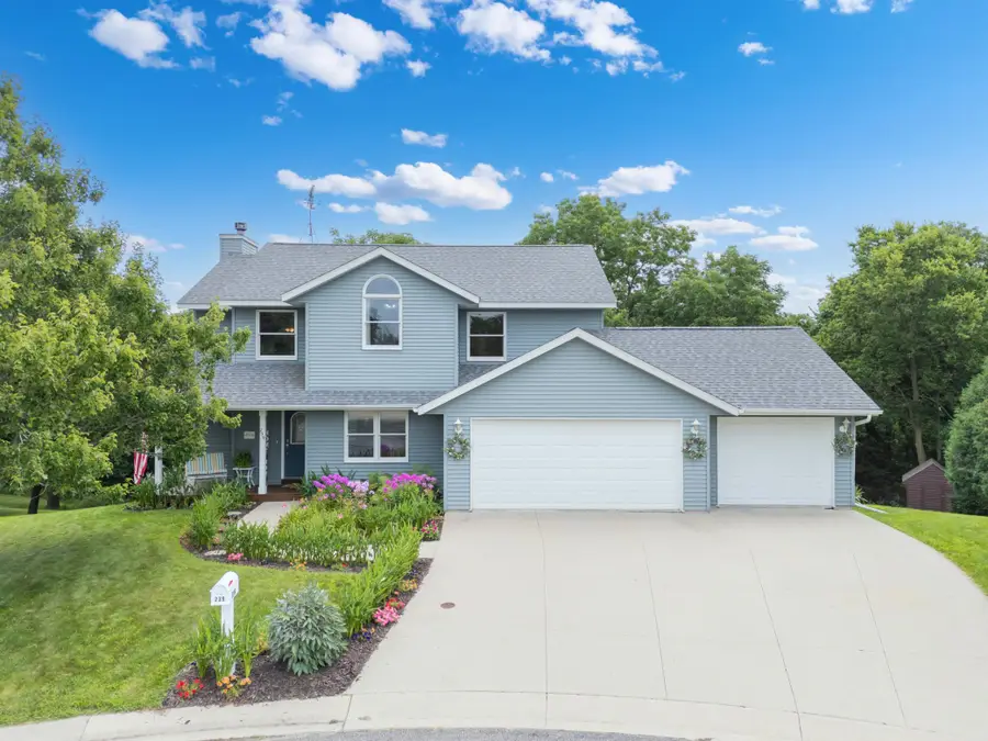 239 Willow Court, Saint Charles, MN 55972 - #2