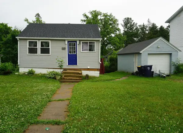 226 S Grant Street, Ellsworth, WI 54011