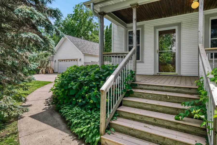 1010 Burns Avenue, Saint Paul, MN 55106 - #2