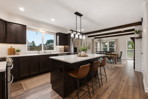 952 Logan Lane, South Saint Paul, MN 55075