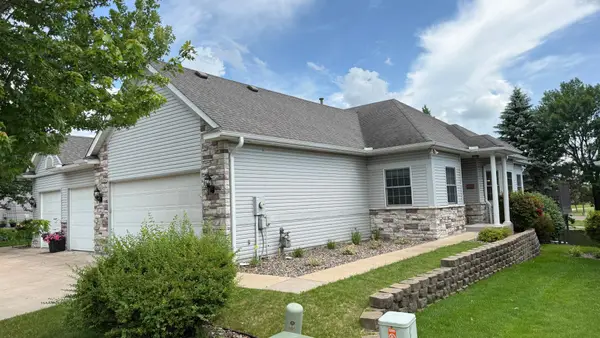 734 Gilfillan Lane, White Bear Twp, MN 55127