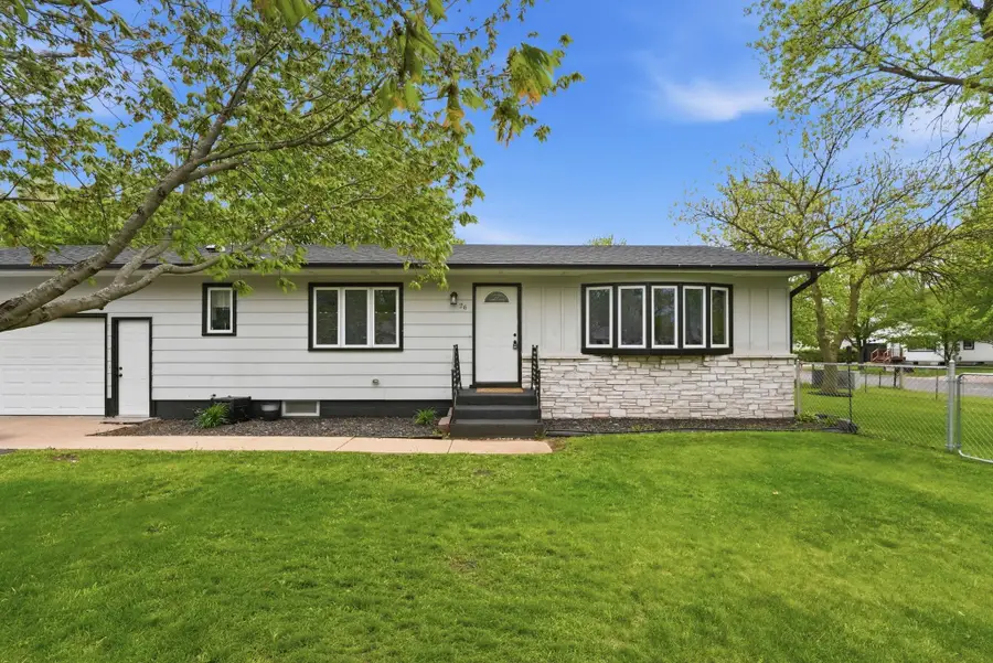 26 4th Avenue Se, Saint Joseph, MN 56374 - #3