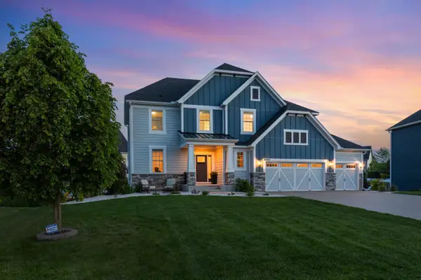 16563 Beverly Drive, Eden Prairie, MN 55347