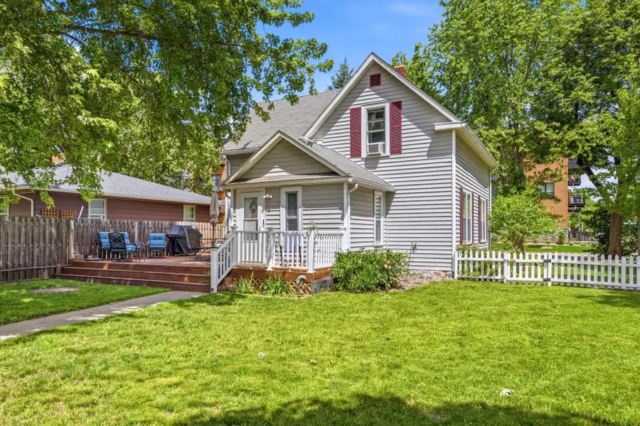 424 S Ramsey Avenue, Litchfield, MN 55355 - #2