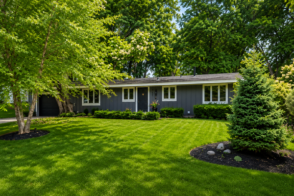 3633 Flag Avenue N, New Hope, MN 55427