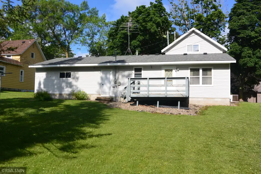 1514 Chandler Avenue N, Glencoe, MN 55336 - #3
