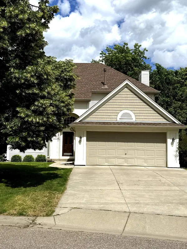 15161 64th Avenue N, Maple Grove, MN 55311
