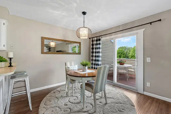 3859 Dolomite Drive, Eagan, MN 55122