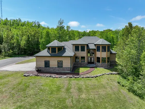 28 Quincy Drive, Silver Bay, MN 55614