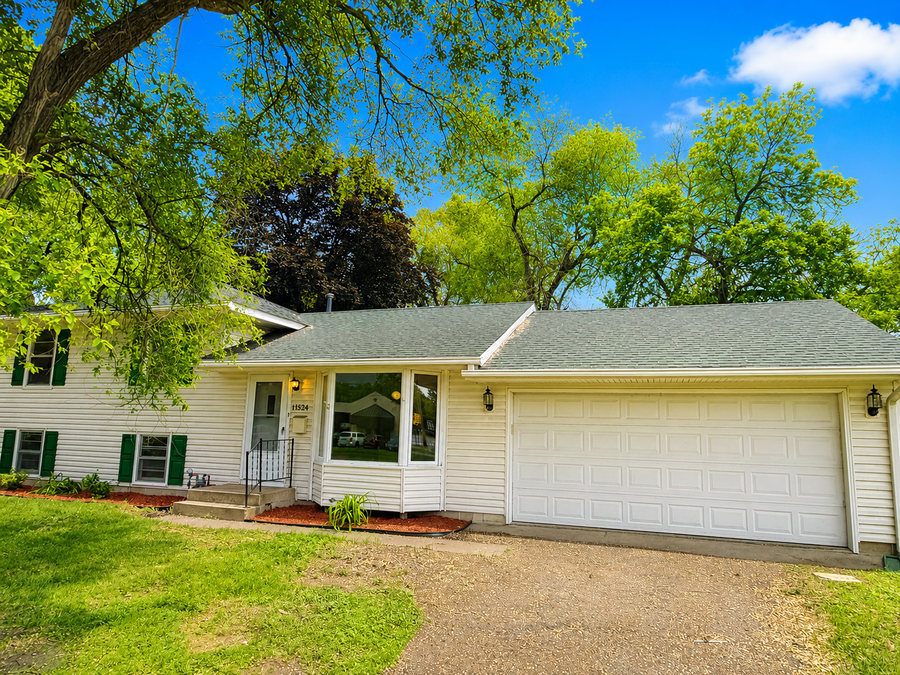 11524 Crooked Lake Boulevard Nw, Coon Rapids, MN 55433 - #2