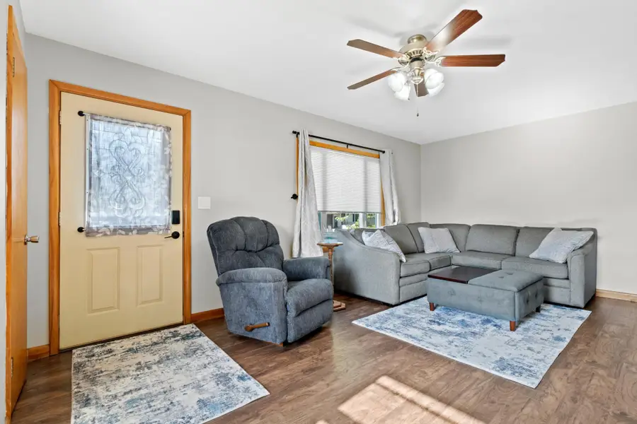 618 Lincoln Street, Hartland, MN 56042 - #3