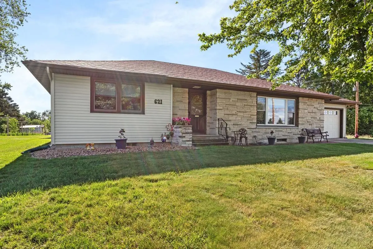 621 Main Street N, Lonsdale, MN 55046 - #1