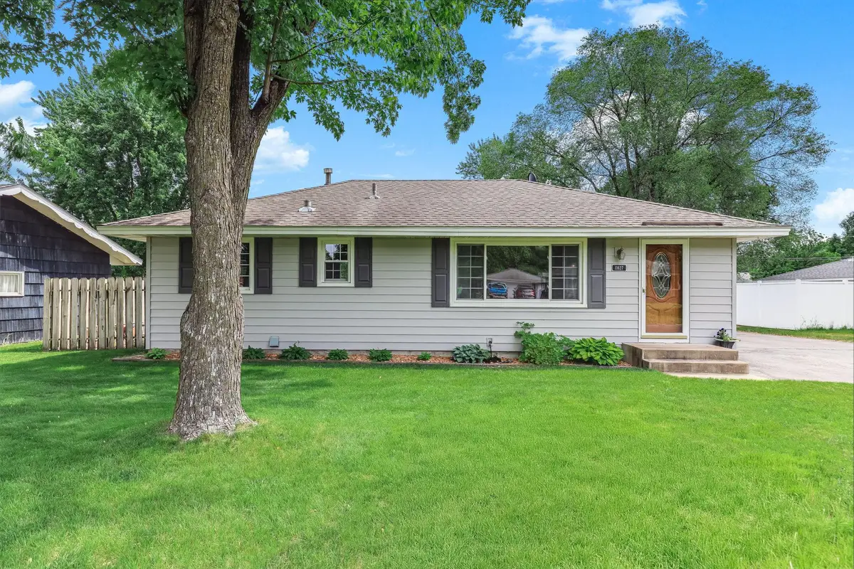 11627 N Heights Drive Nw, Coon Rapids, MN 55433 - #1