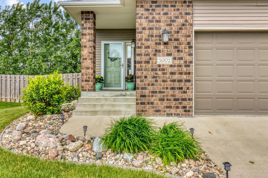 5001 44th Street S, Fargo, ND 58104 - #2
