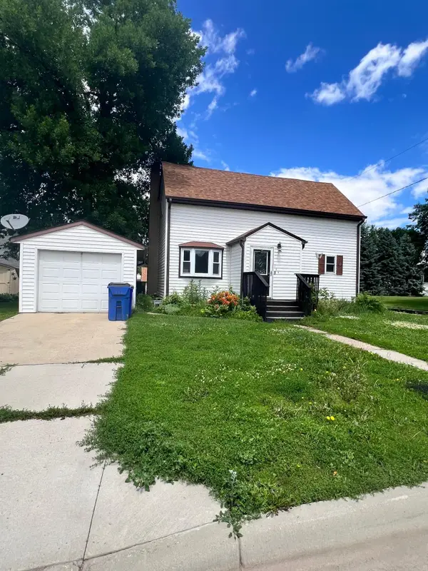 256 Locust Street, Dawson, MN 56232