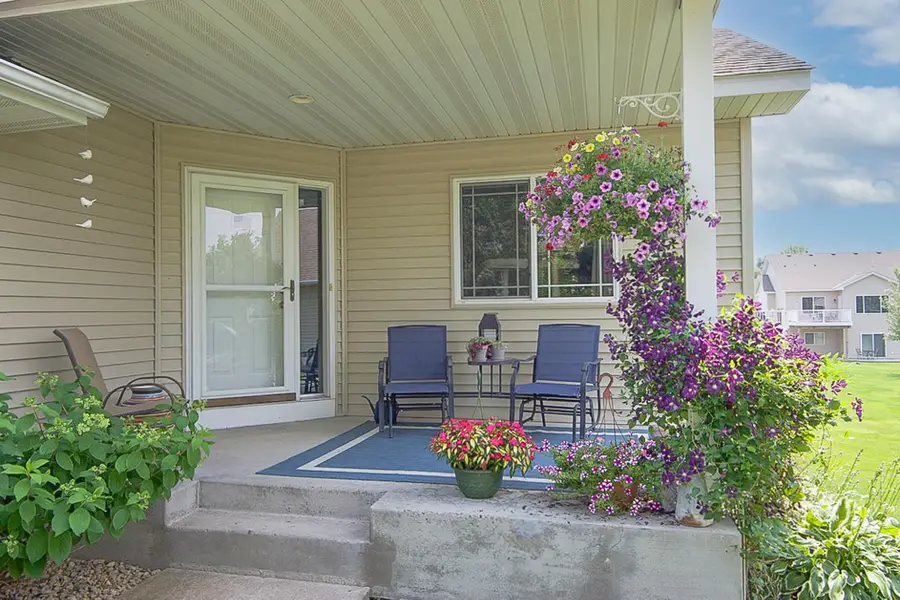 603 Bluffs Parkway, Buffalo, MN 55313 - #2
