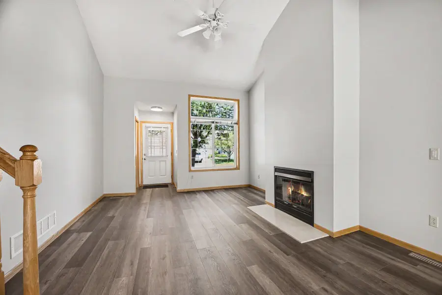18191 Cattail Court, Eden Prairie, MN 55346 - #3