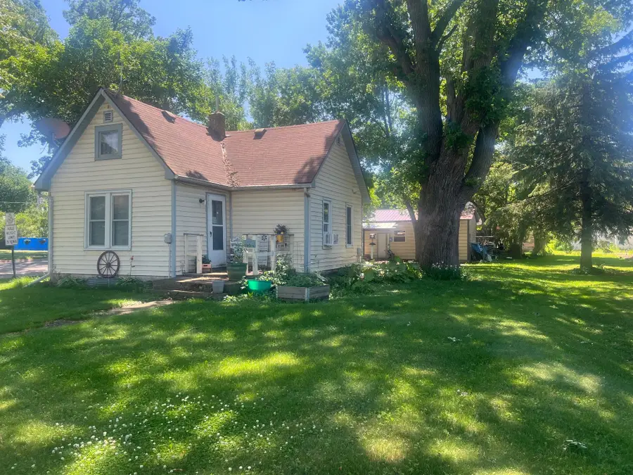 310 2nd Street S, Grove City, MN 56243 - #2