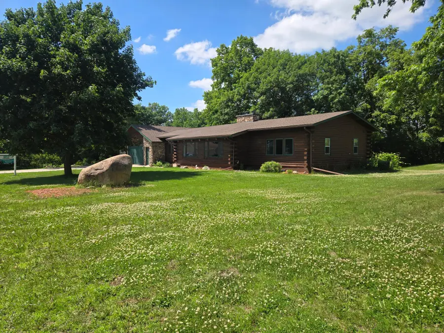 830 W Church Street, Belle Plaine, MN 56011 - #3