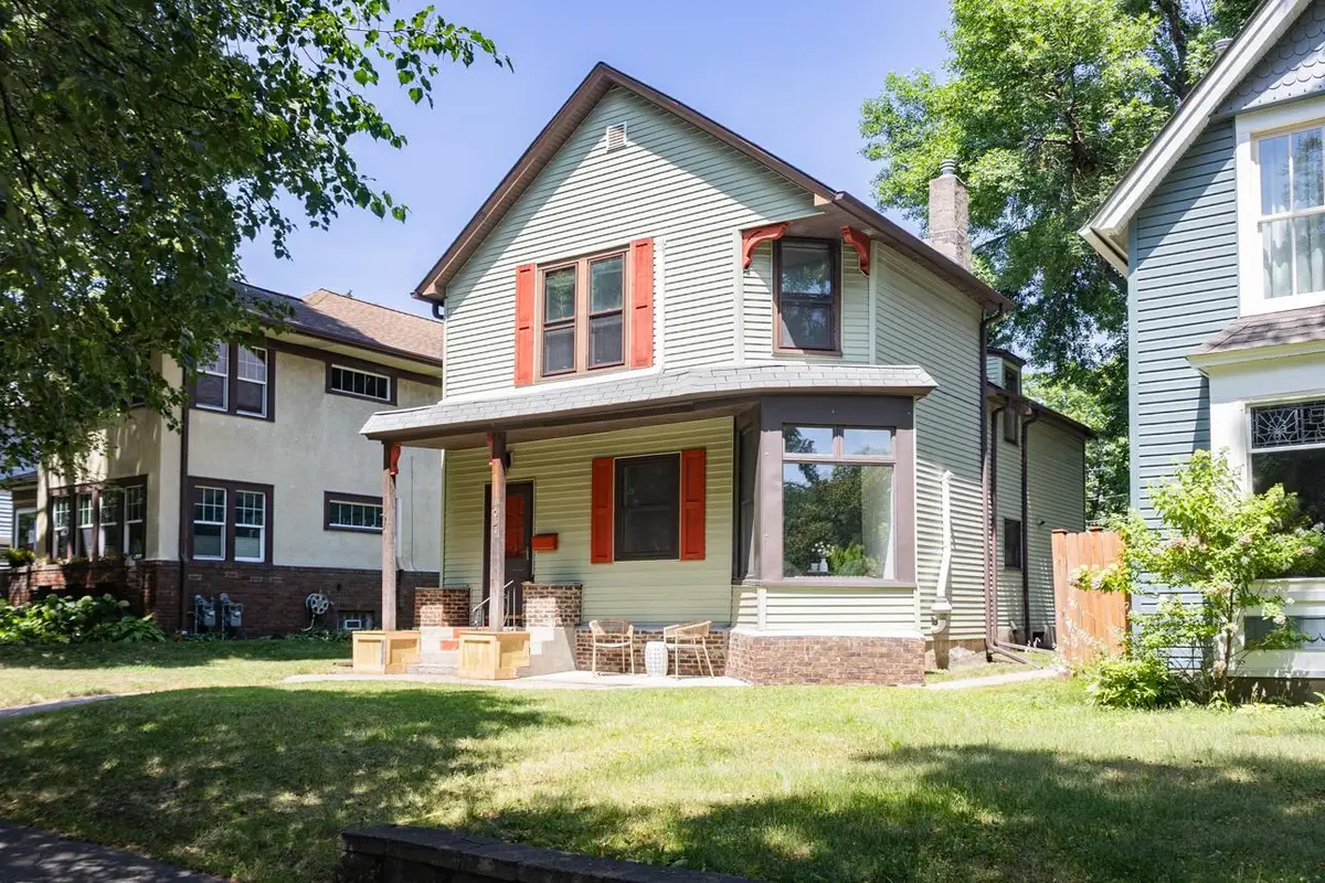 1031 Saint Clair Avenue, Saint Paul, MN 55105 - #1