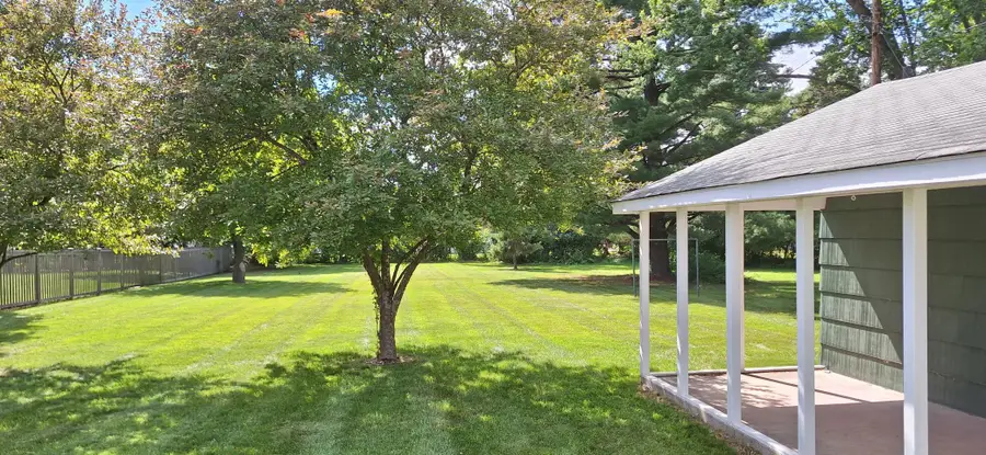 1887 Oxford Street N, Saint Paul, MN 55113 - #3