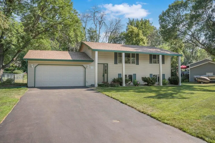 9109 Erickson Court N, Brooklyn Park, MN 55428 - #2