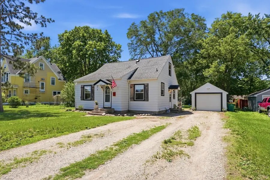 719 N Ramsey Avenue, Litchfield, MN 55355 - #3