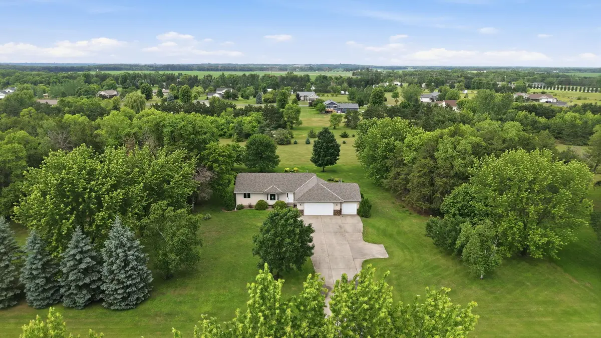 1850 E 49th Street Se, Saint Cloud, MN 56304 - #1