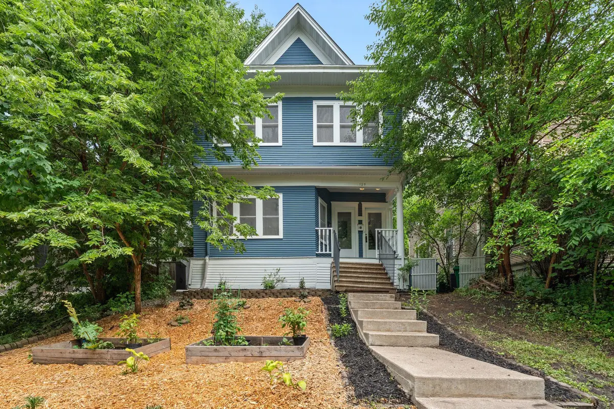 129 Arthur Avenue Se, Minneapolis, MN 55414 - #1