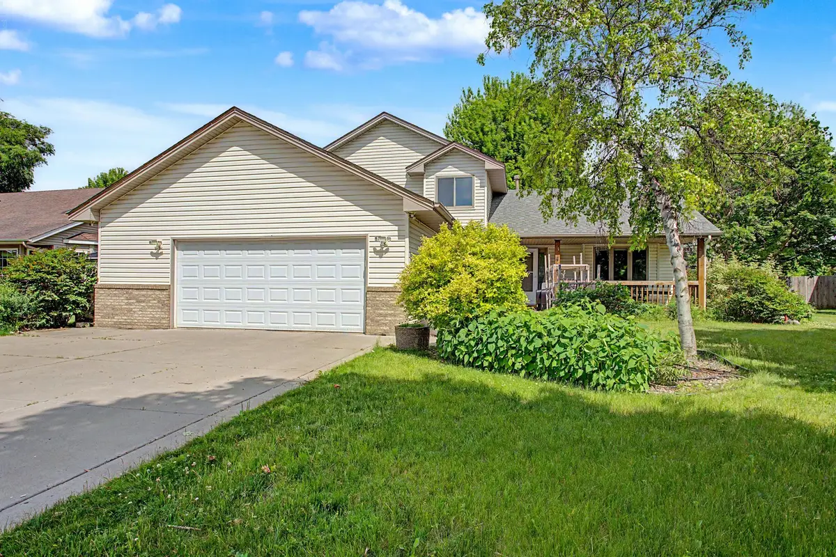 412 2nd Street Nw, Saint Michael, MN 55376 - #1