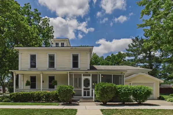 724 Ashland Street, Hastings, MN 55033