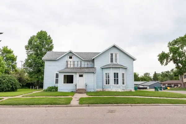 53 1st Avenue Nw, Mayville, ND 58257