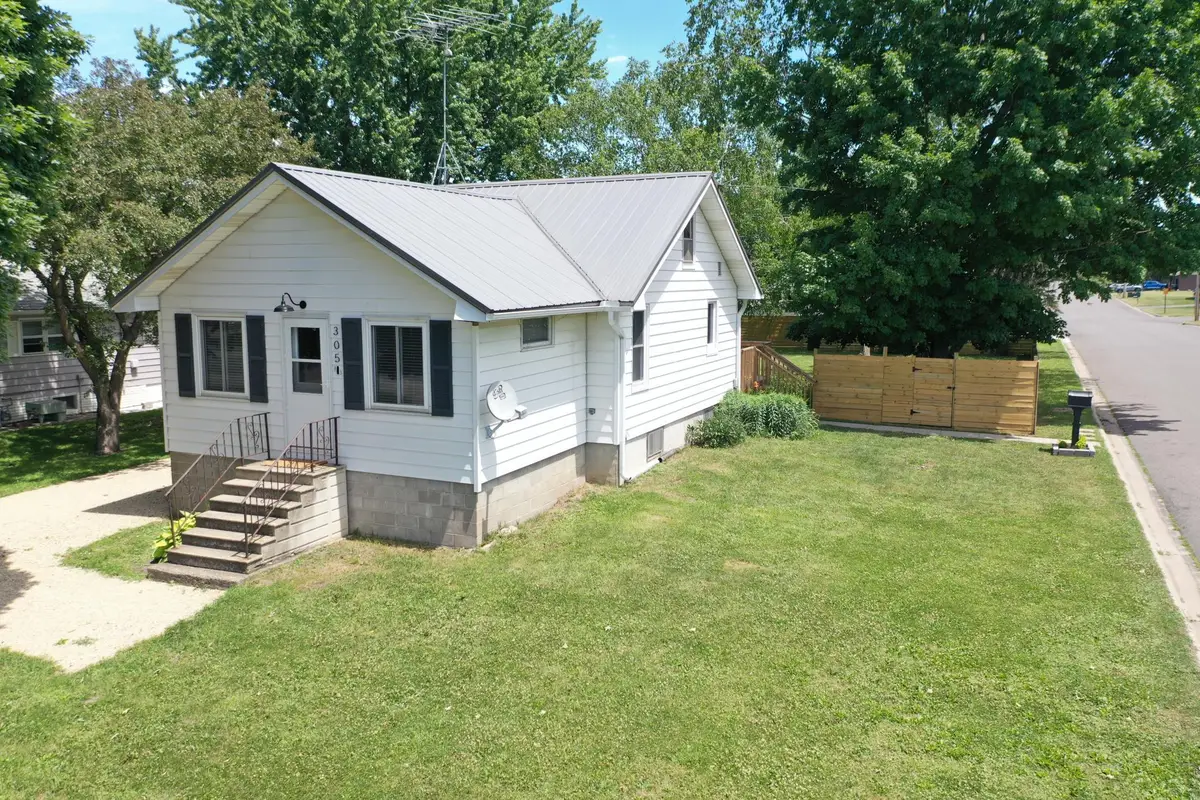 305 N Wabasha, Plainview, MN 55964 - #1